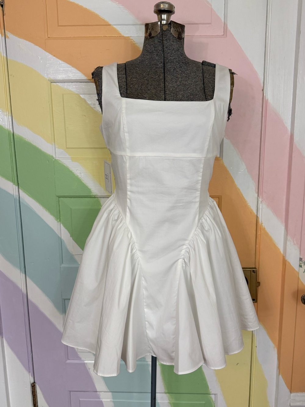 NWT The Vintage Shop White Bow Back Cotton Fit and Flare Mini Dress Sz Med 🧡🍄 - Picture 2 of 12